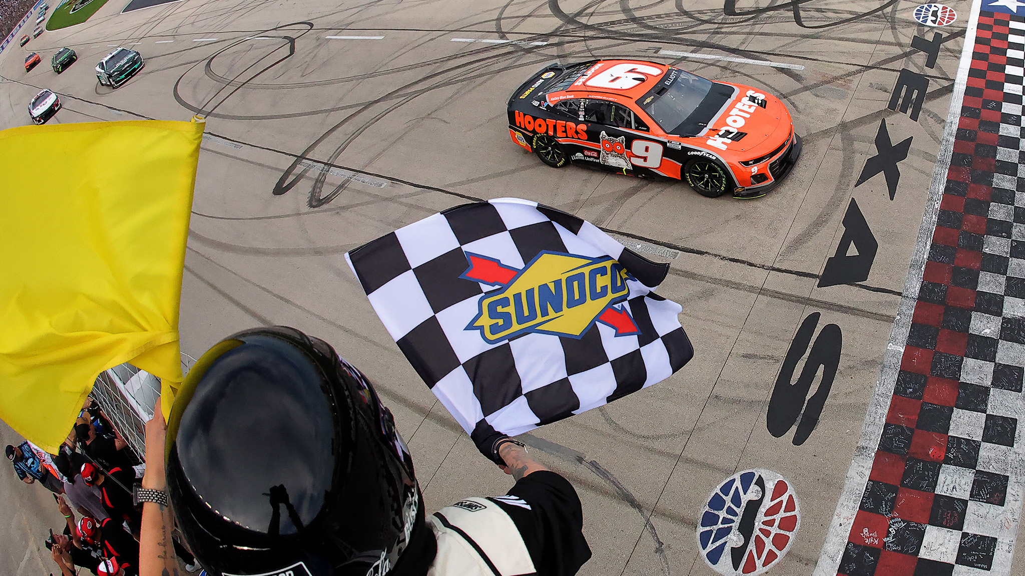 Lucha de Titanes en Texas con el WÜRTH 400