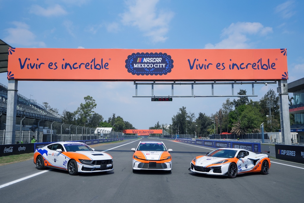 Poder y Precisión: los Pace Cars del NASCAR Mexico City Weekend
