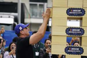 Nascar SB 25-13-0101