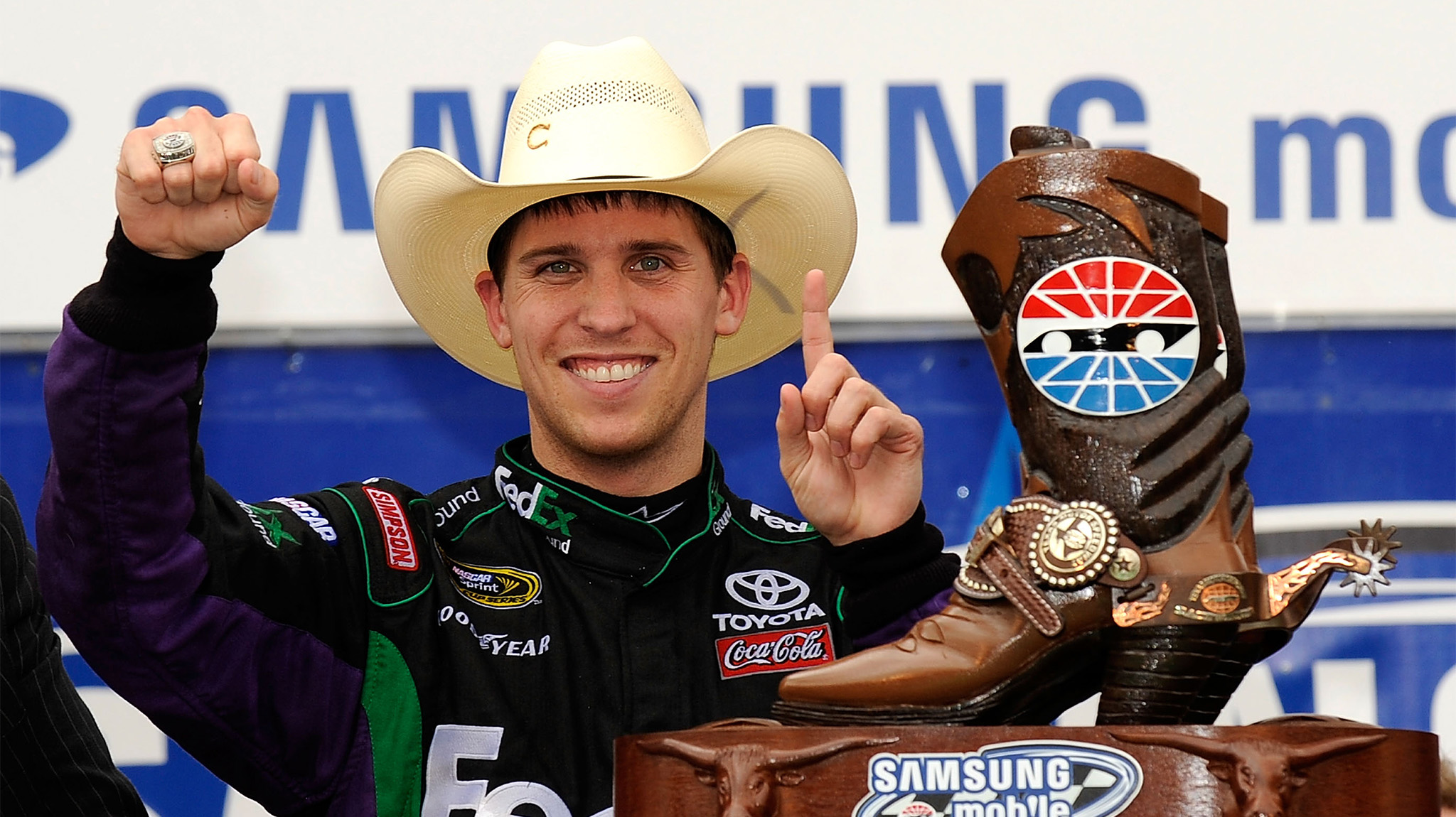 5 pilotos que corrieron con fracturas y aún así ganaron